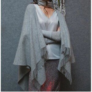 Bronte Moon Merino Wool Blanket Scarf Shawl Stole Wrap Luxury Silver Office